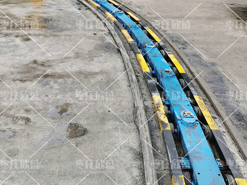 彎道推車機(jī)